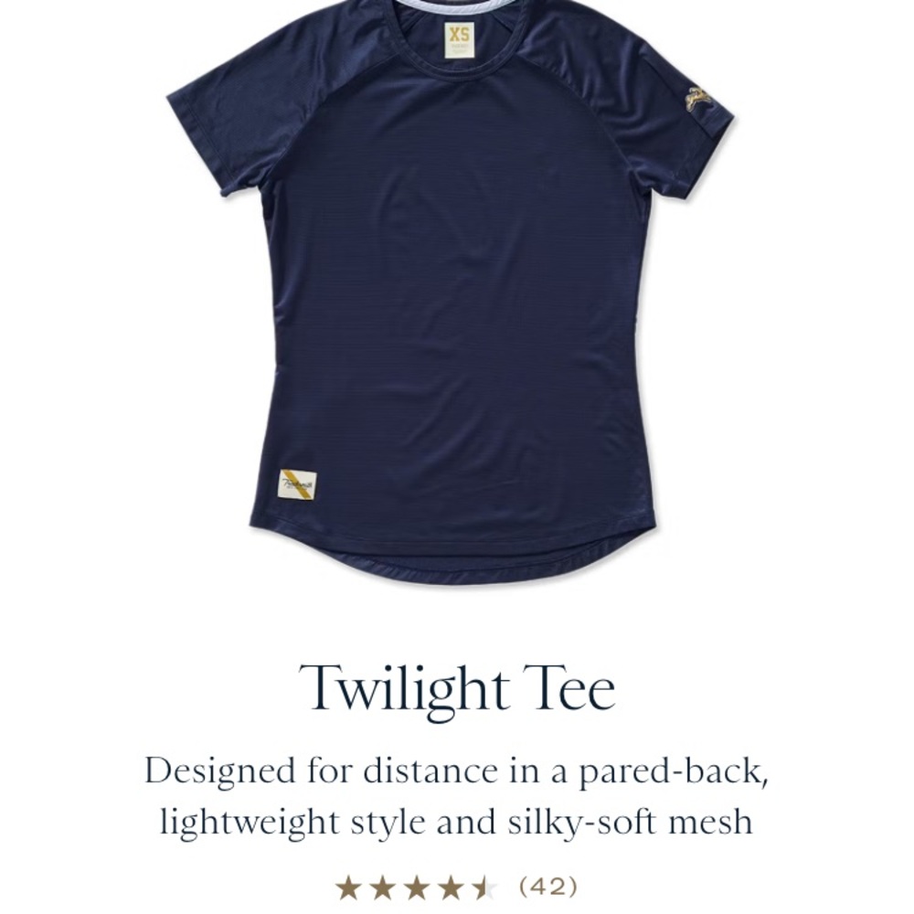 Tracksmith twilight tee. Size medium.